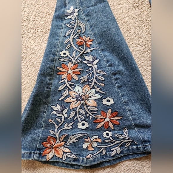 ALTER'D STATE women's jeans SIZE 27 *NWT* - Picture 4 of 5